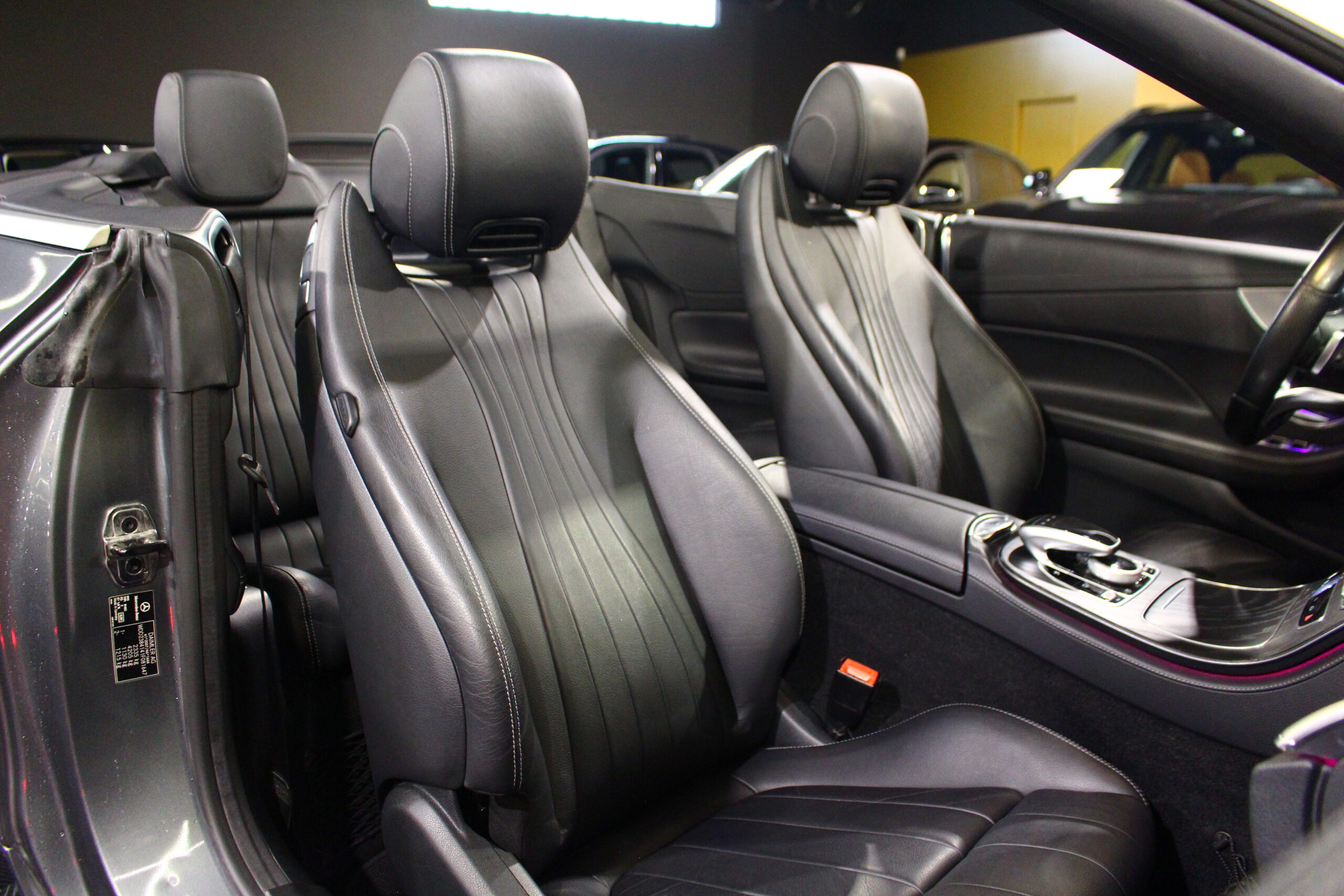 Mercedes-Benz E 200 Cabrio AMG Line