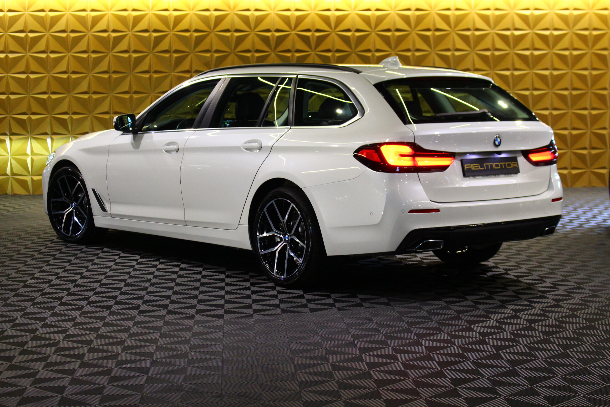 BMW 520d Auto