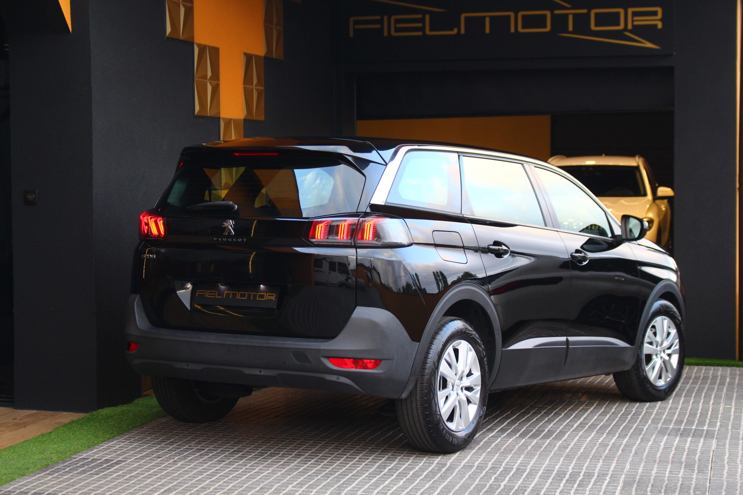 Peugeot 5008 1.5 BlueHdi Active Pack