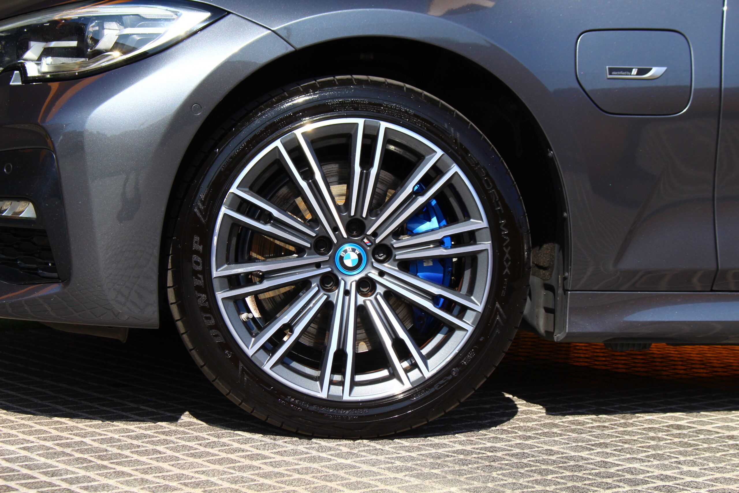 Bmw 320e Pack M