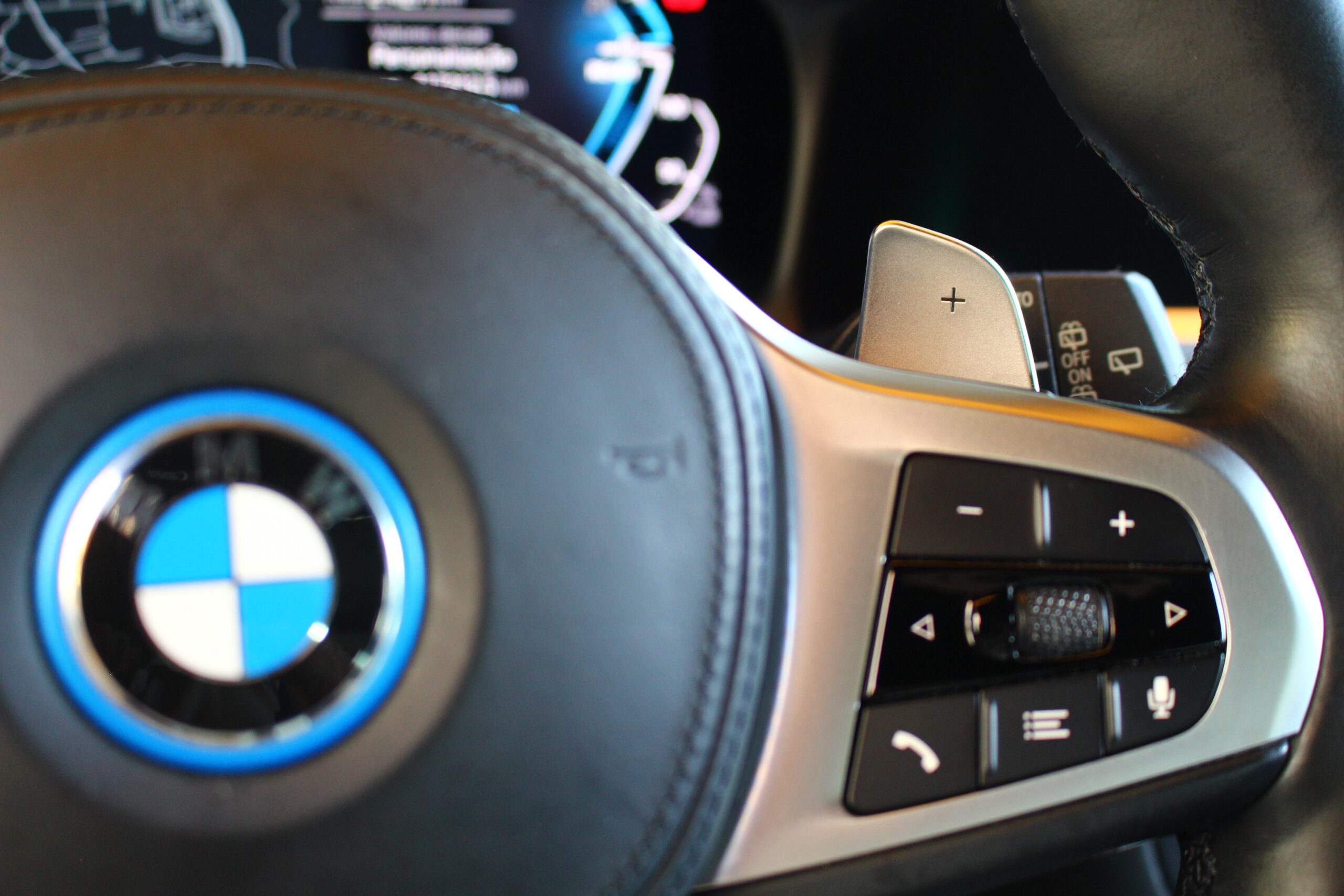 Bmw 320e Pack M