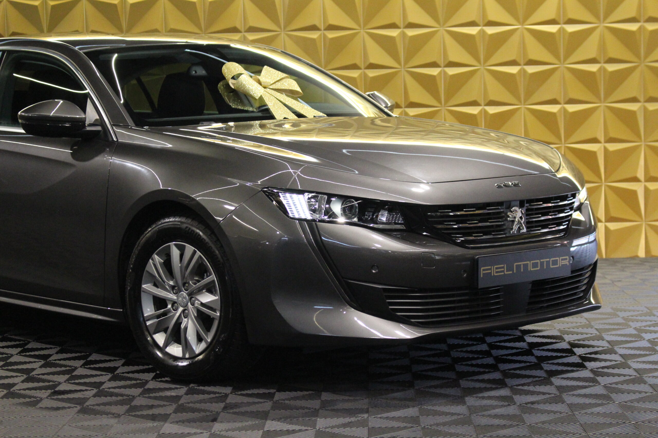 Peugeot 508 Fastback EAT8