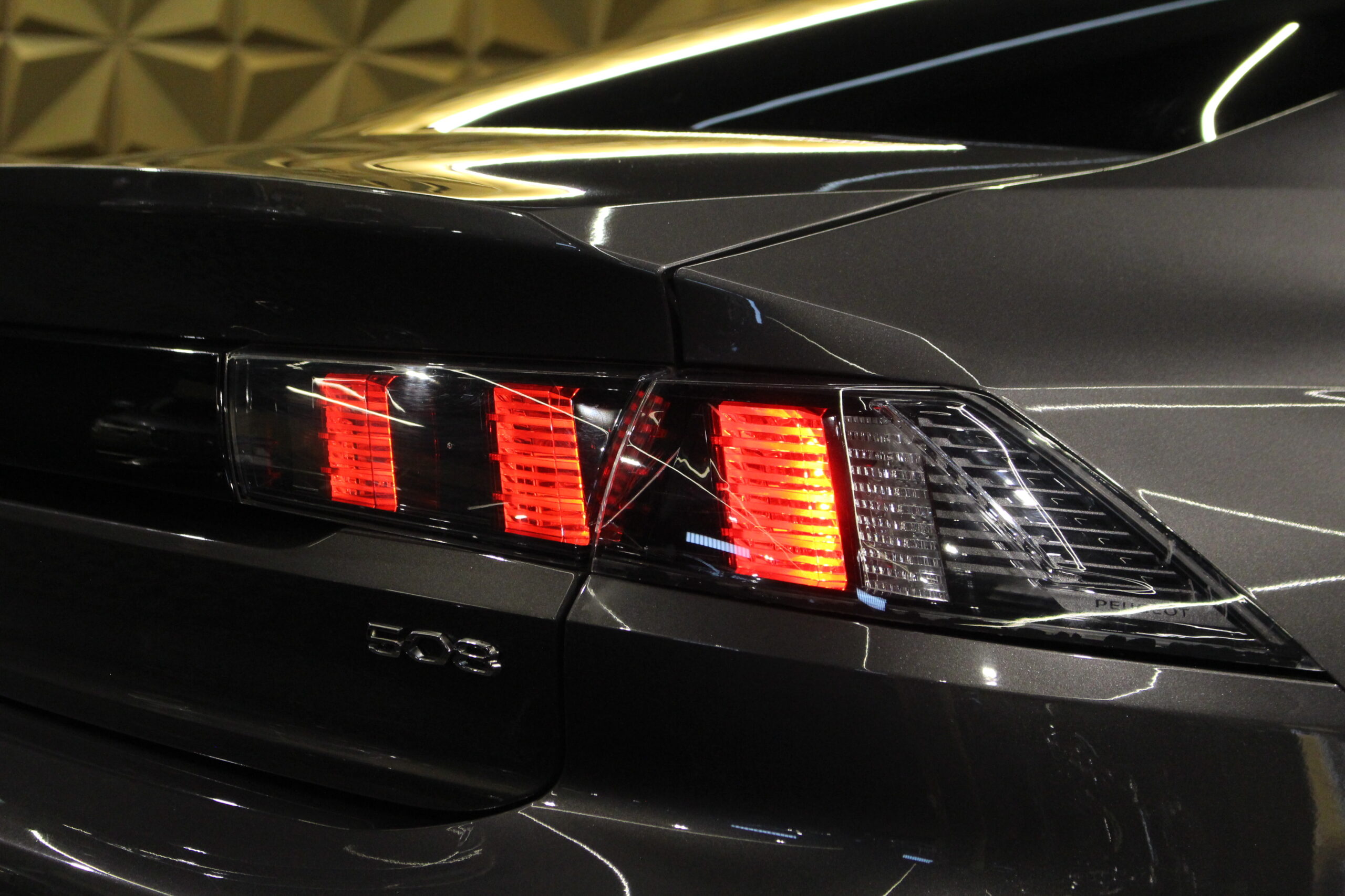 Peugeot 508 Fastback EAT8