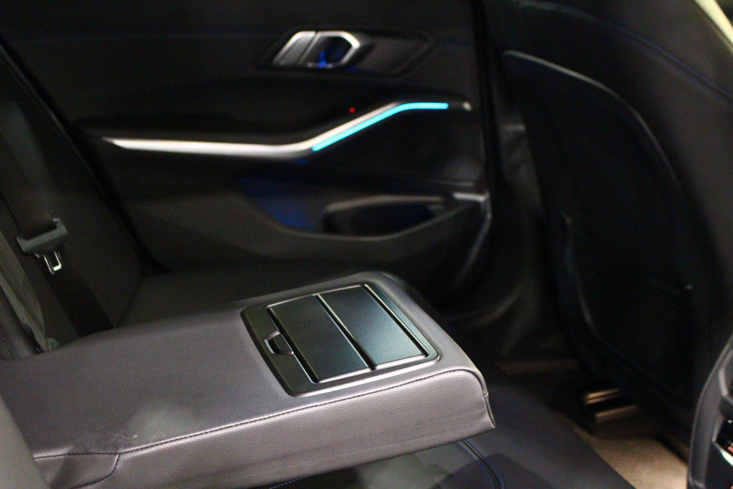 Bmw 320e Pack M
