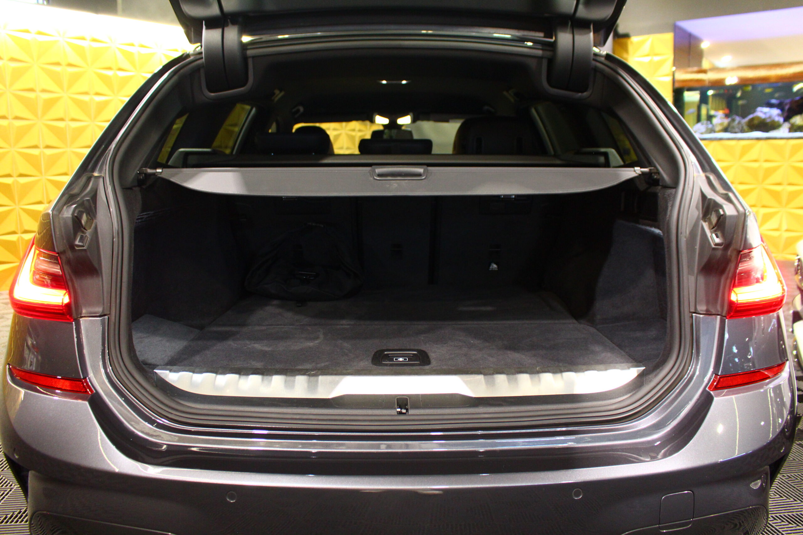 Bmw 320e Pack M