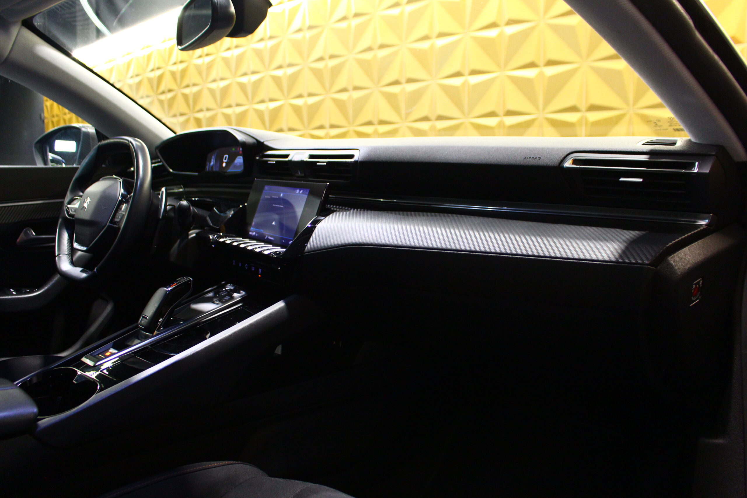 Peugeot 508 Fastback EAT8