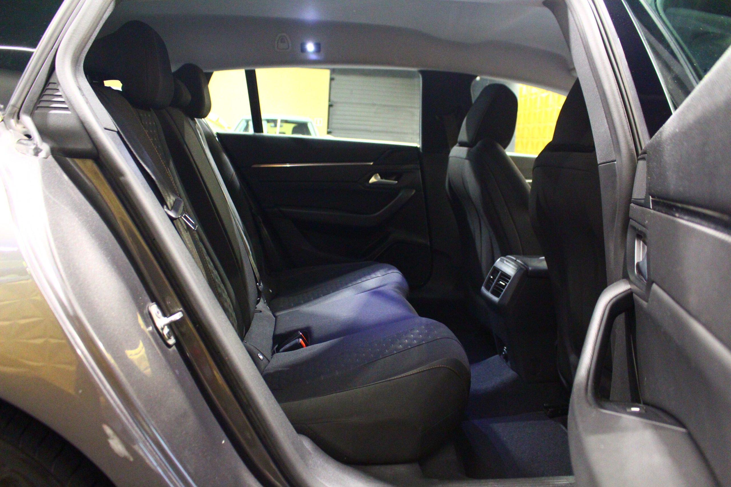 Peugeot 508 Fastback EAT8