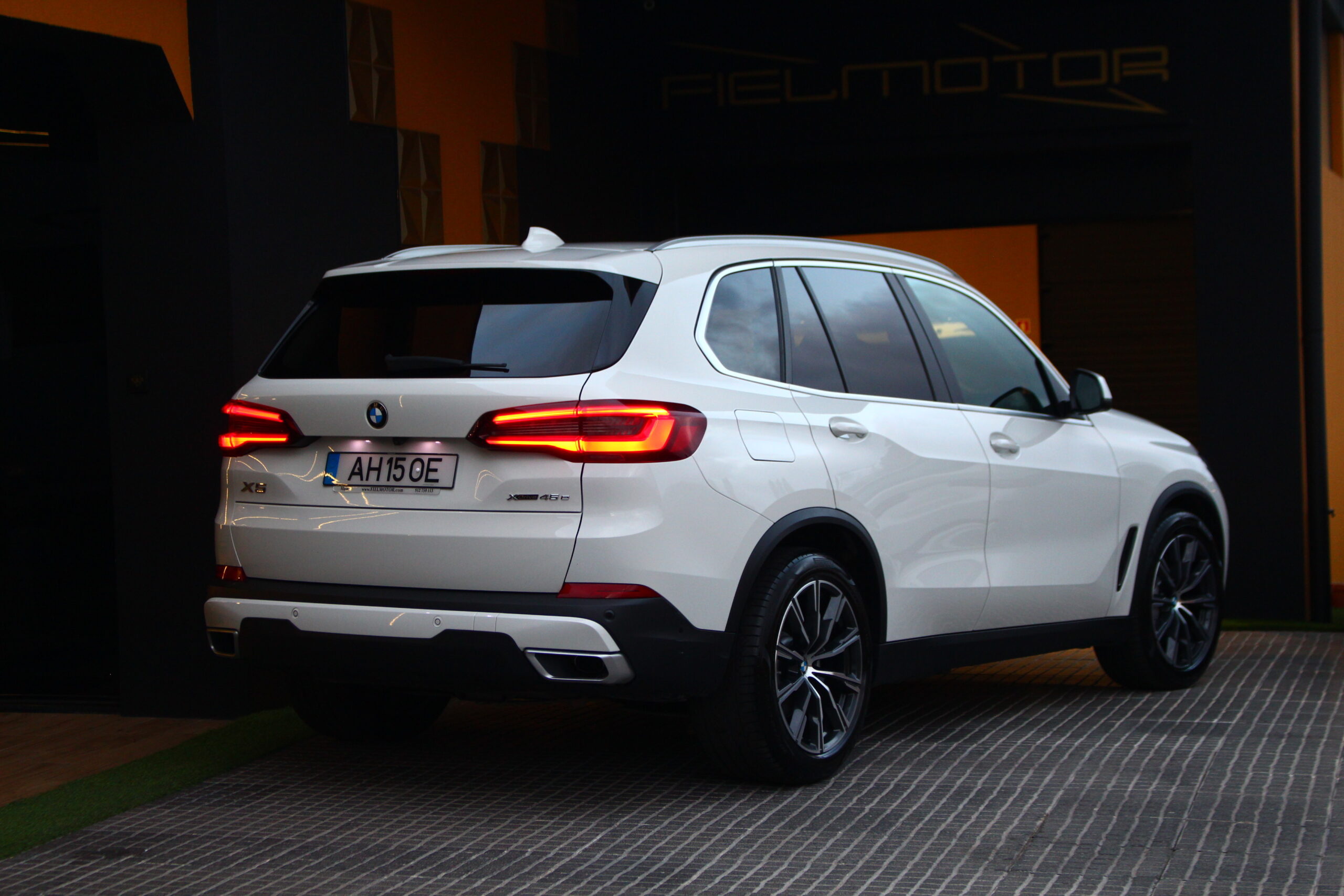 BMW X5 xDrive45e Pack M