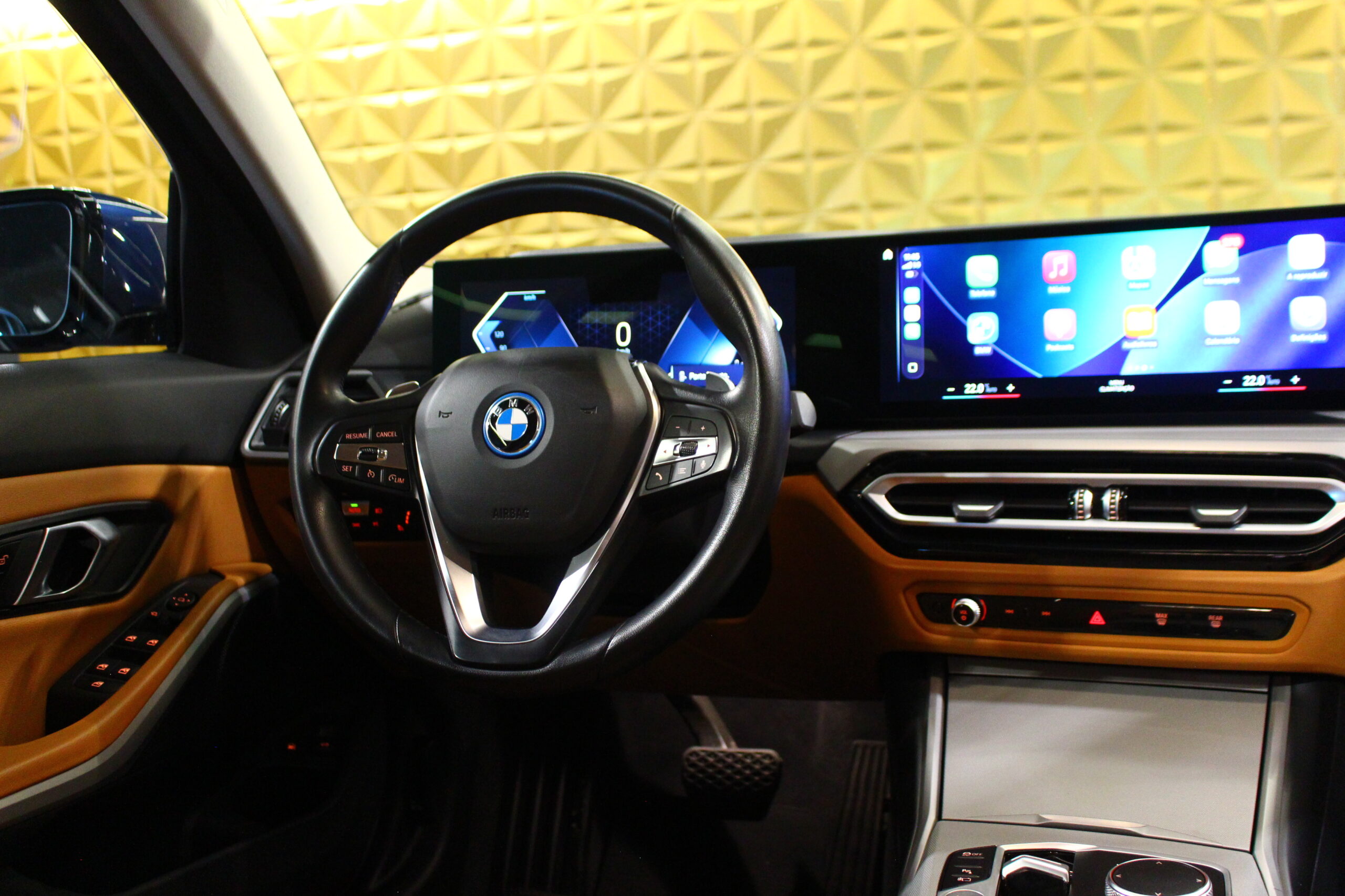 BMW 320e Line Sport