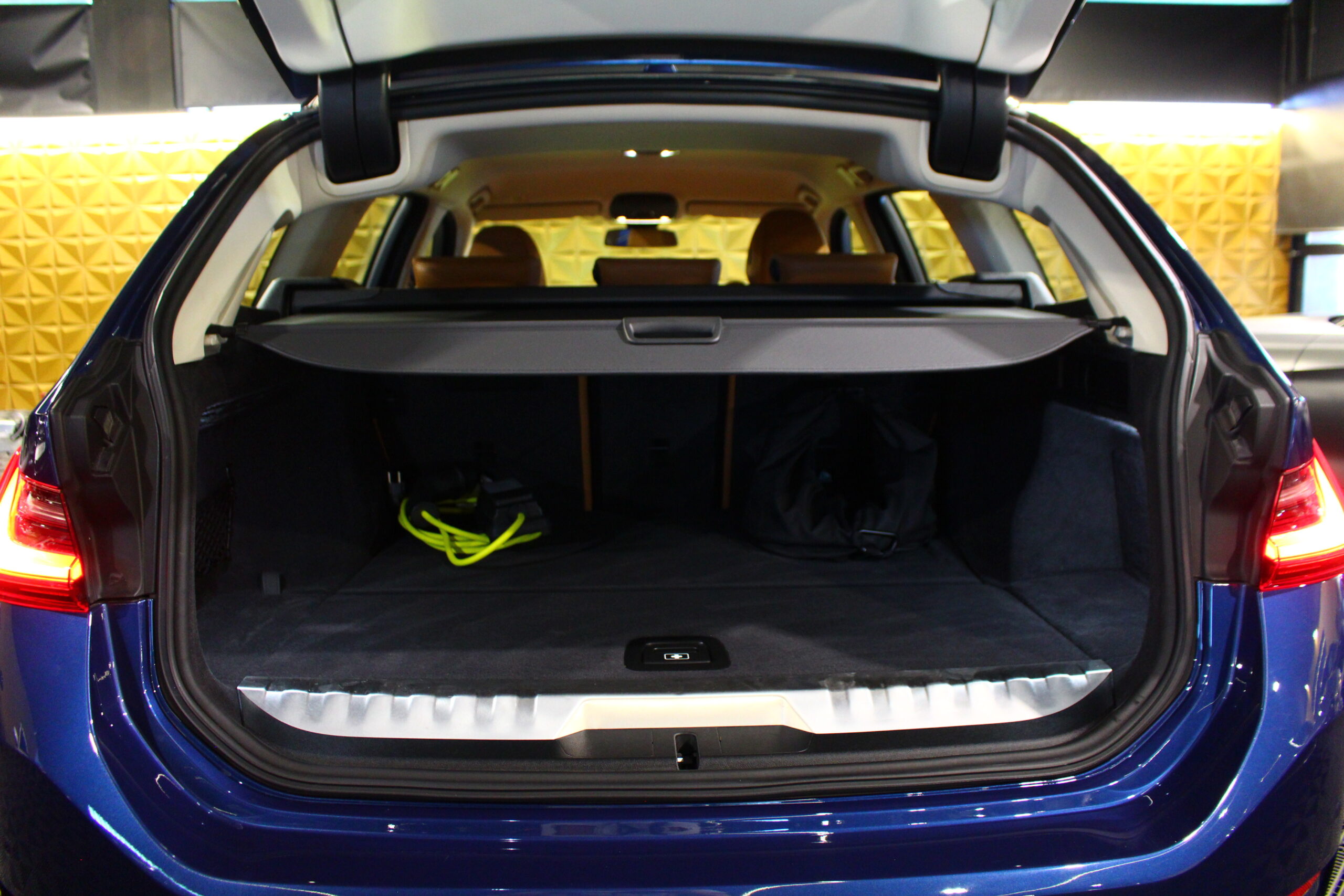BMW 320e Line Sport