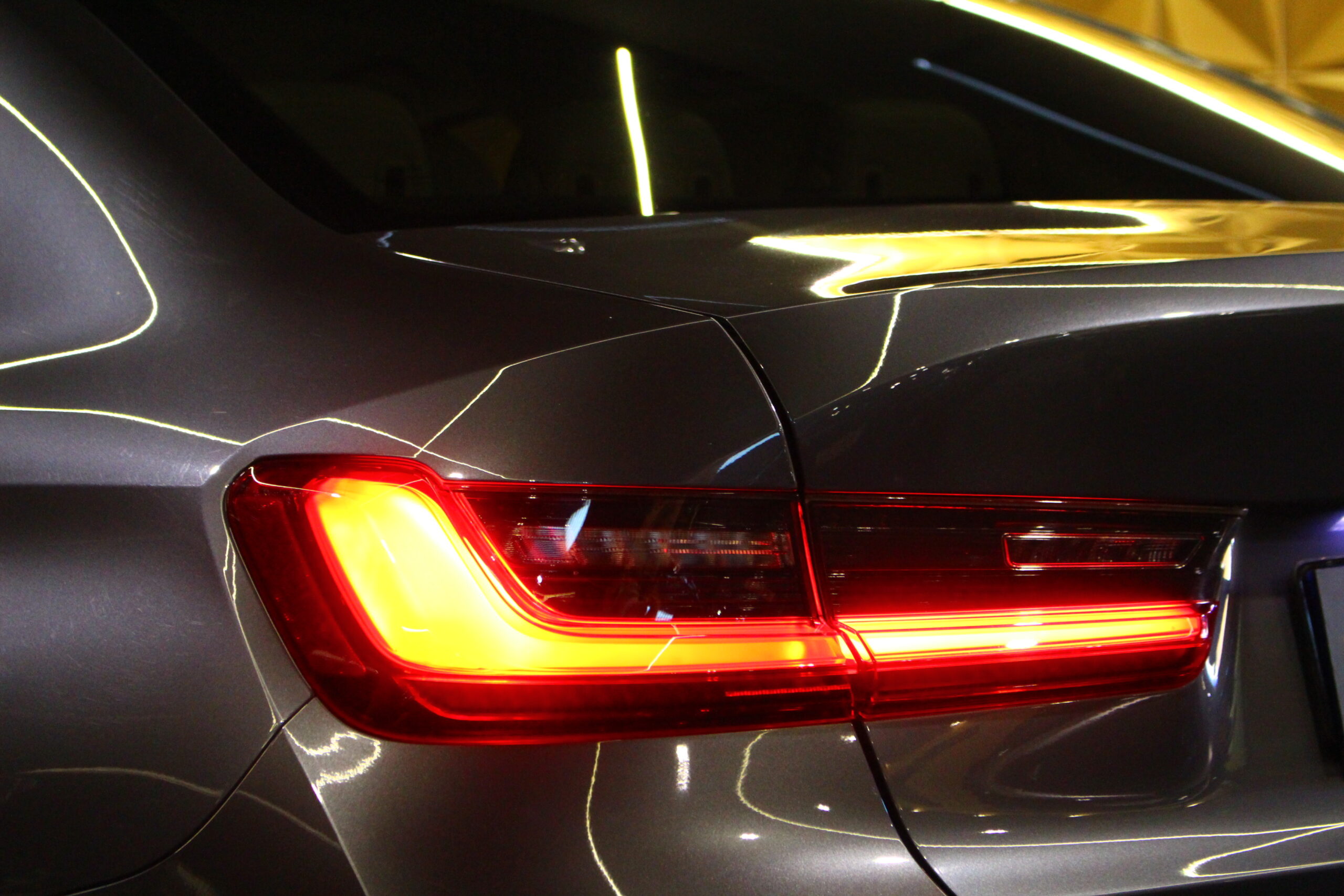 BMW 318d Line Luxury Auto