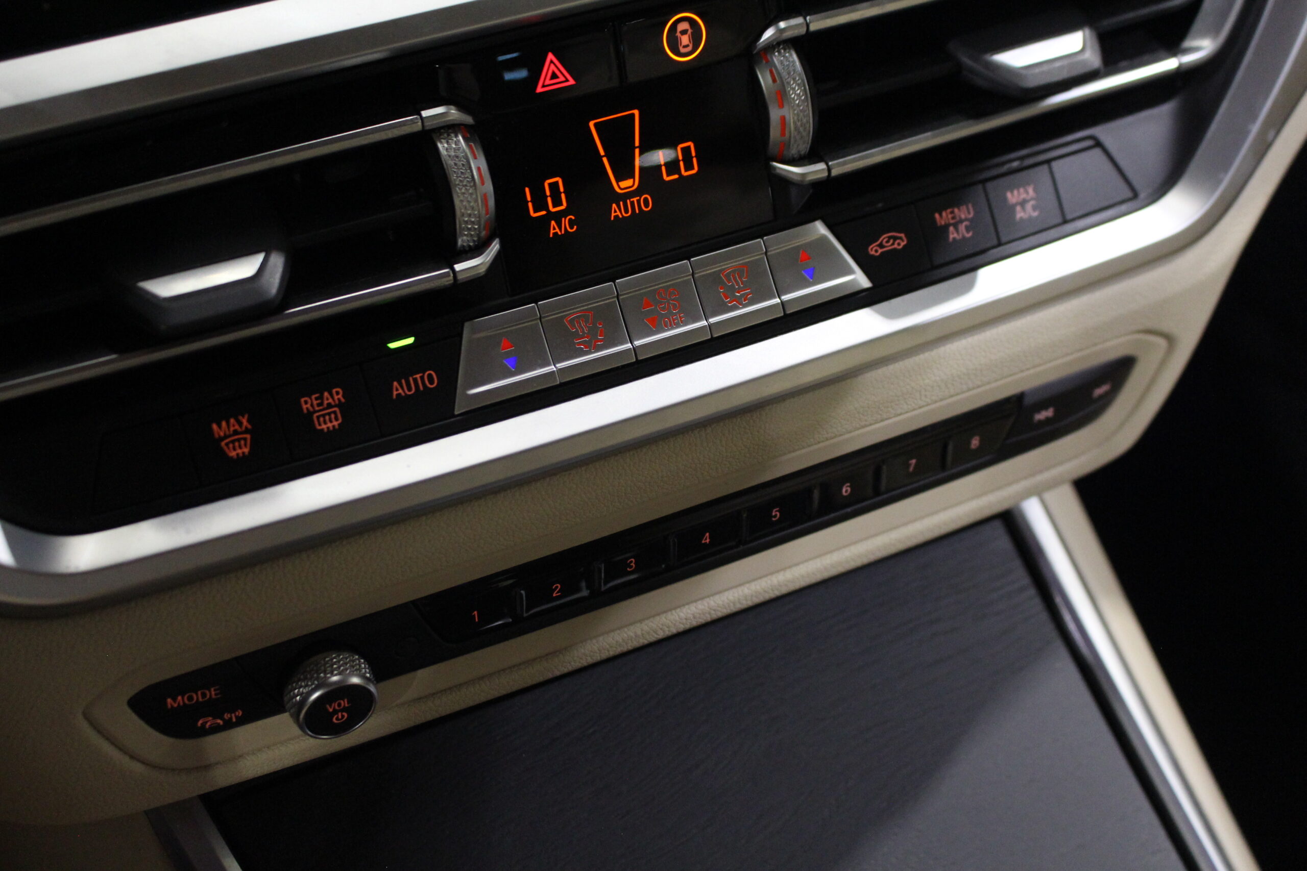 BMW 318d Line Luxury Auto