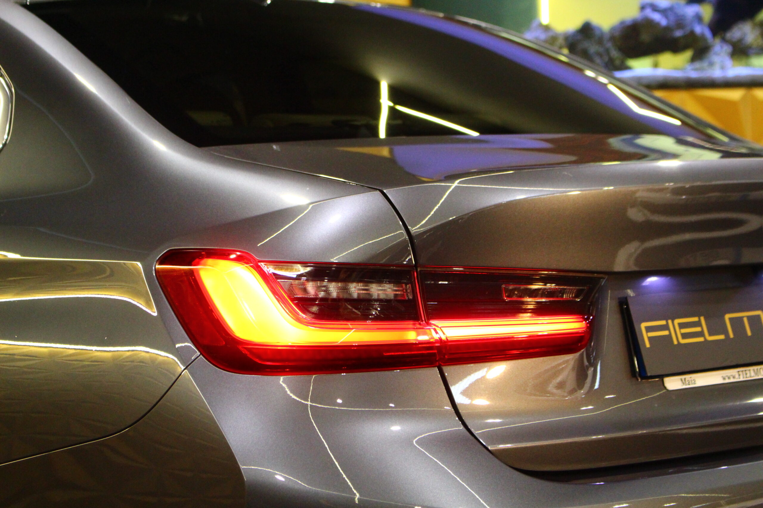 BMW 318d Line Luxury Auto