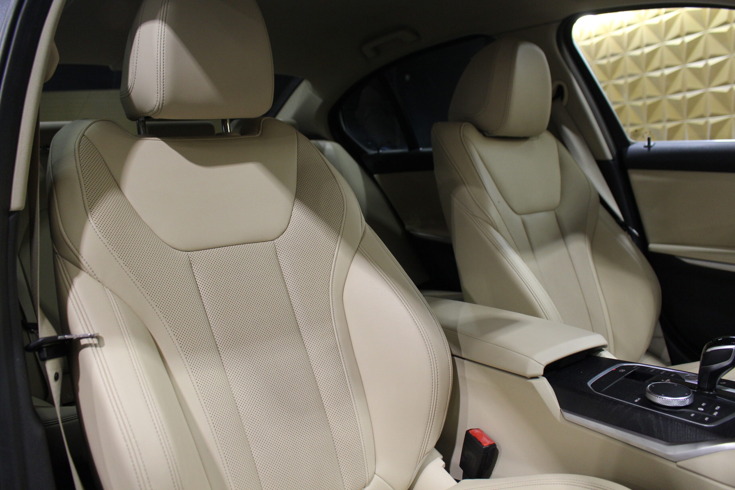 BMW 318d Line Luxury Auto