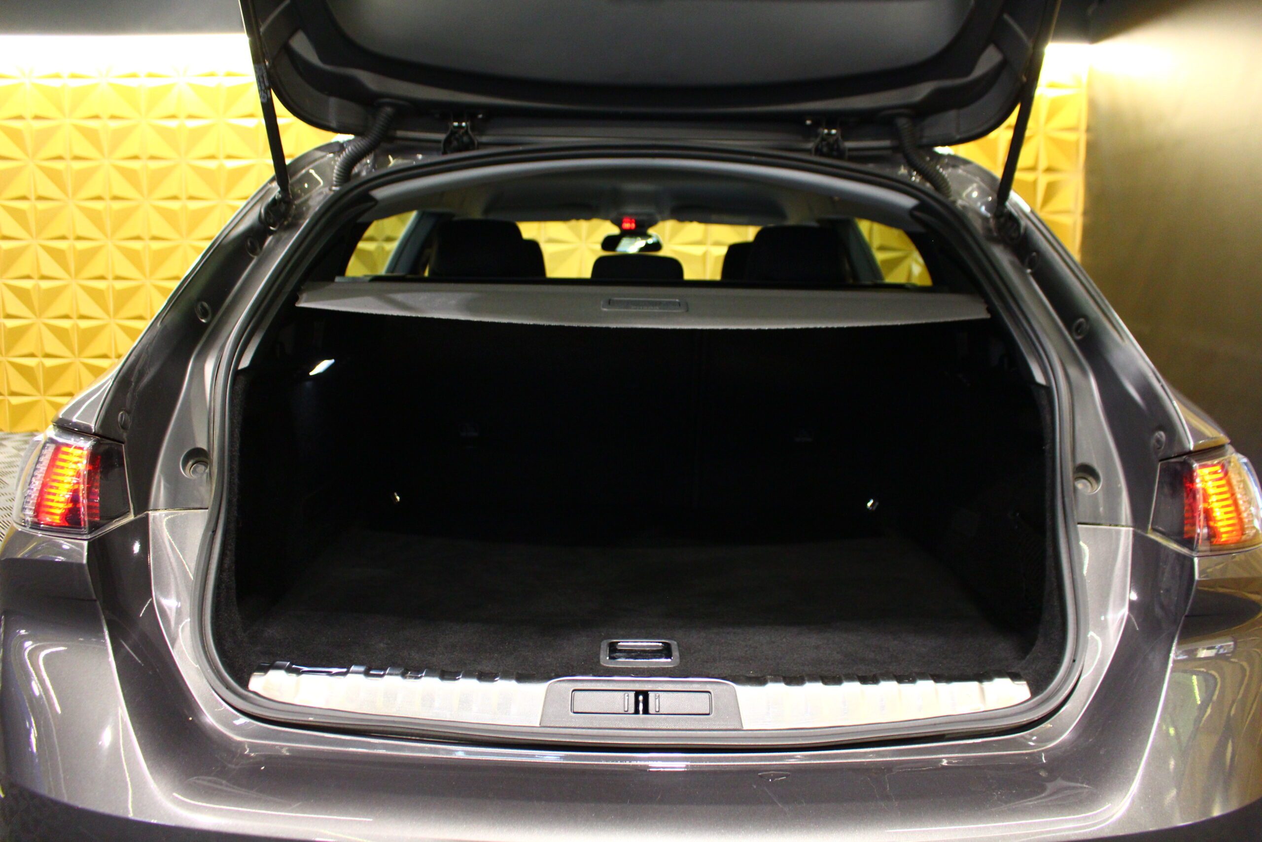 Peugeot 508SW EAT8
