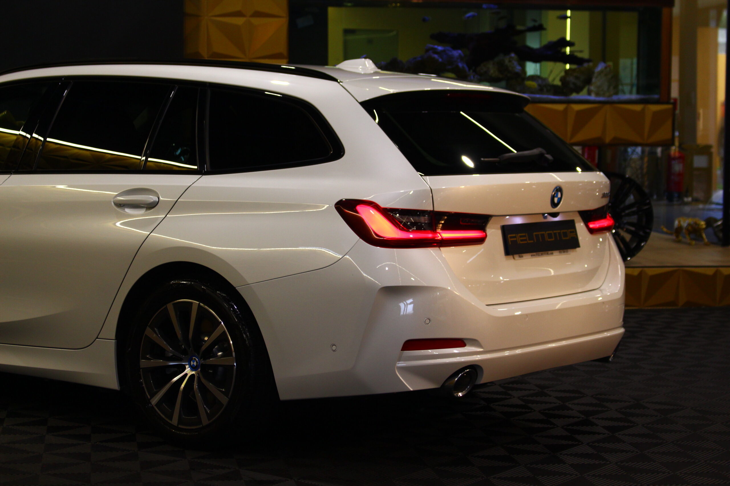 BMW 320e Nacional