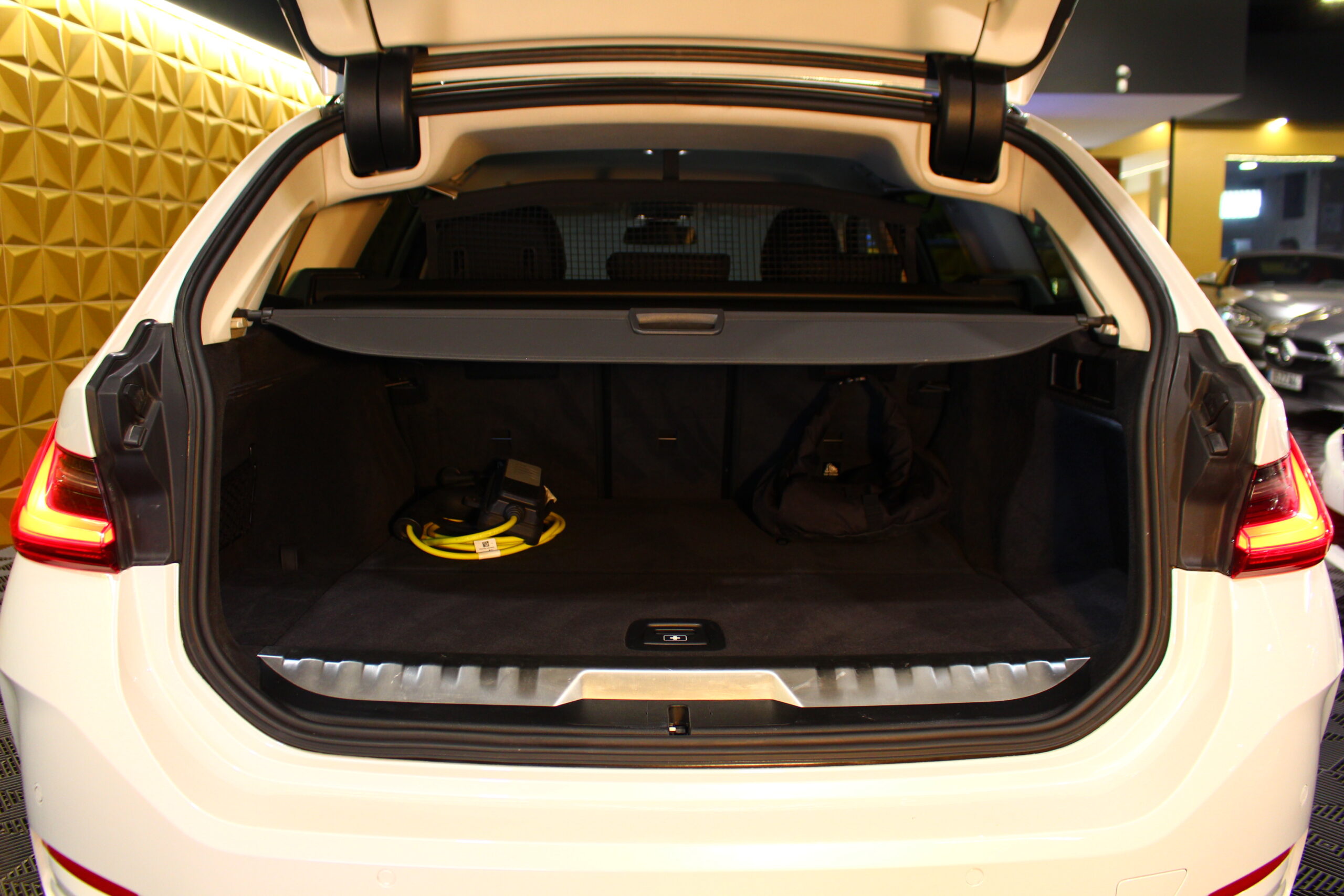 BMW 320e Nacional