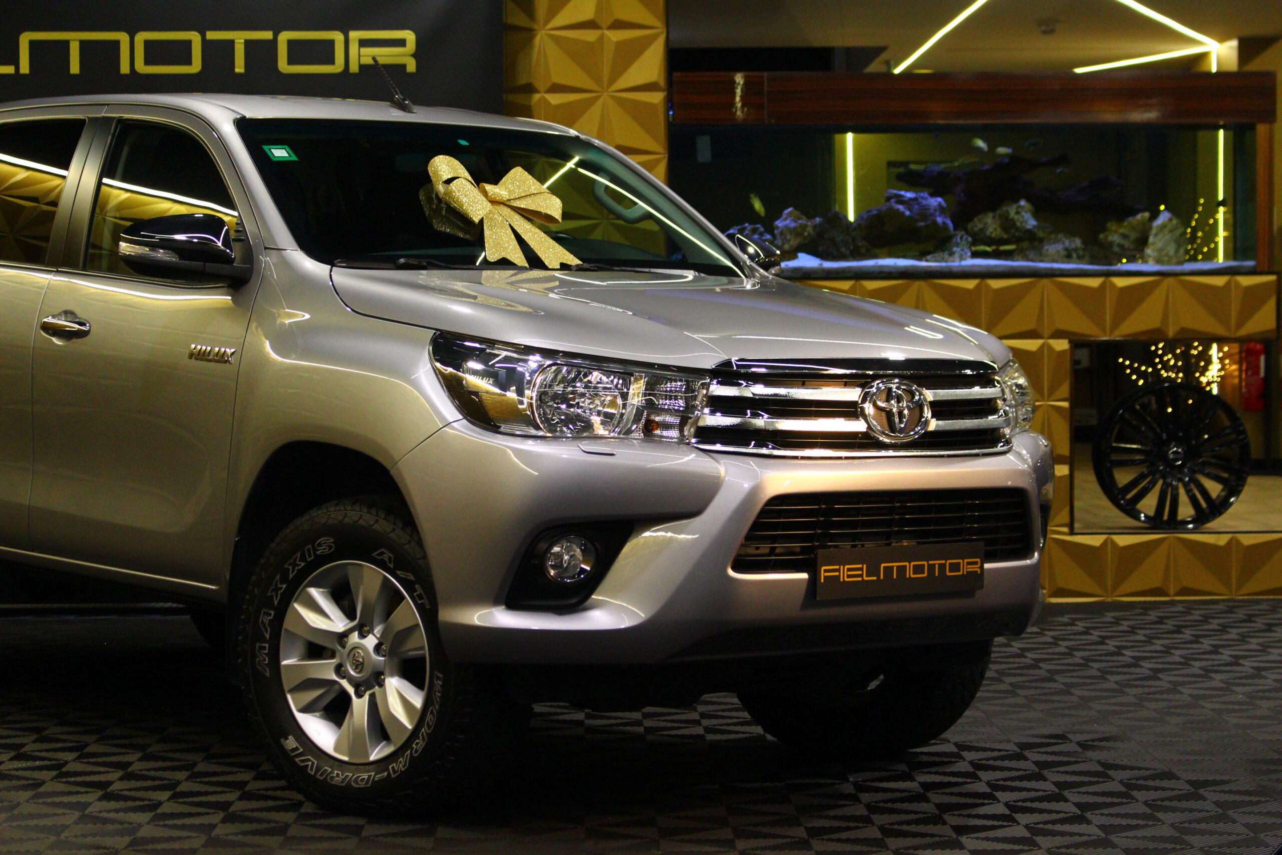 Toyota Hilux 2.4 D-4D 4WD Tracker