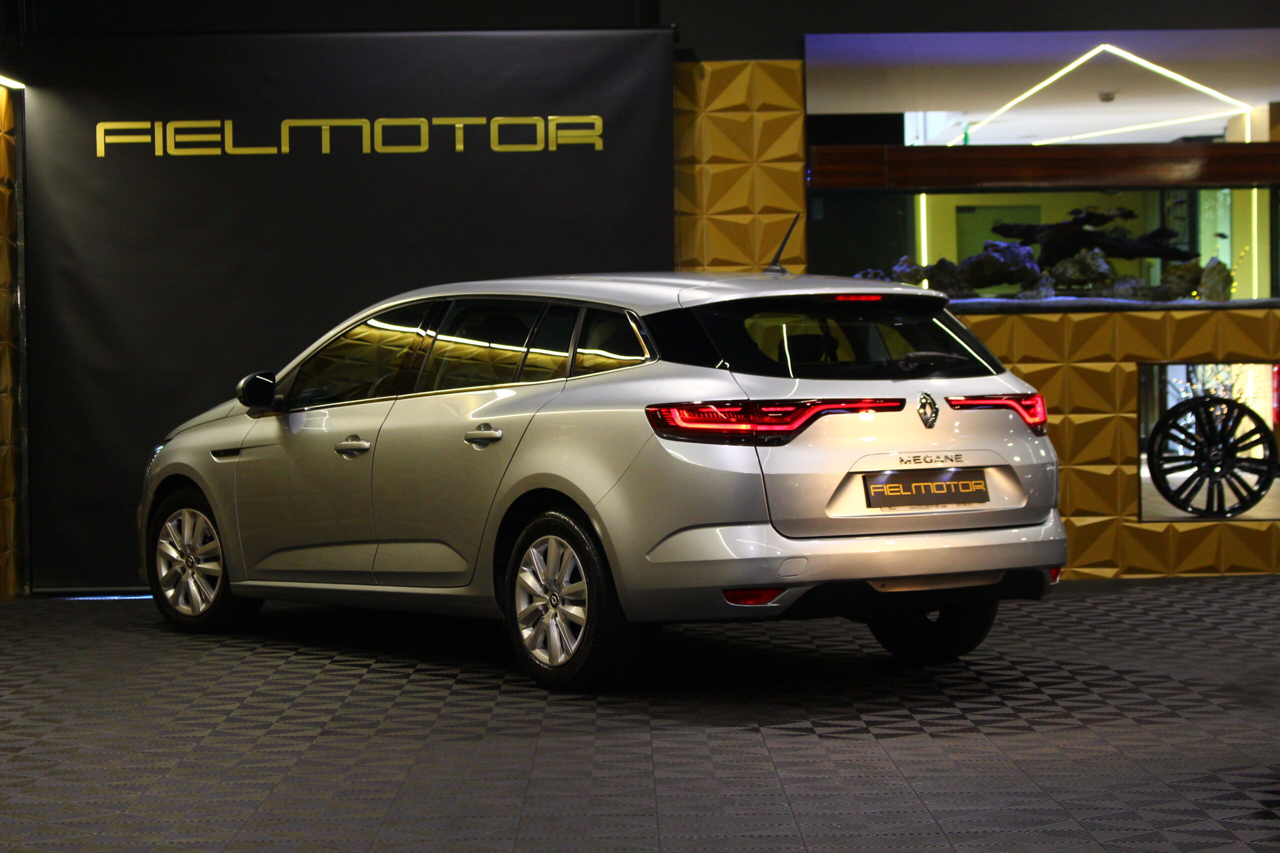 Renault Megane 1.5 Blue dCi Limited